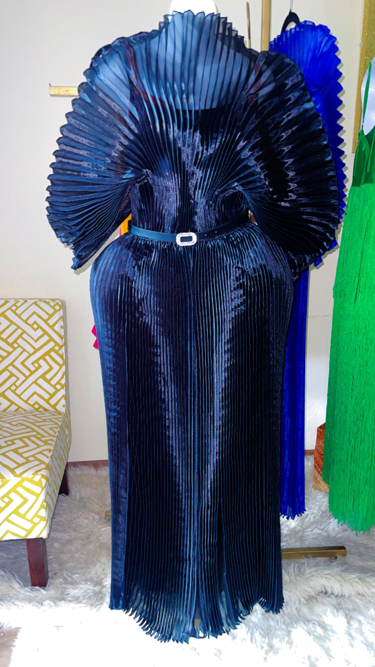 Status Dress