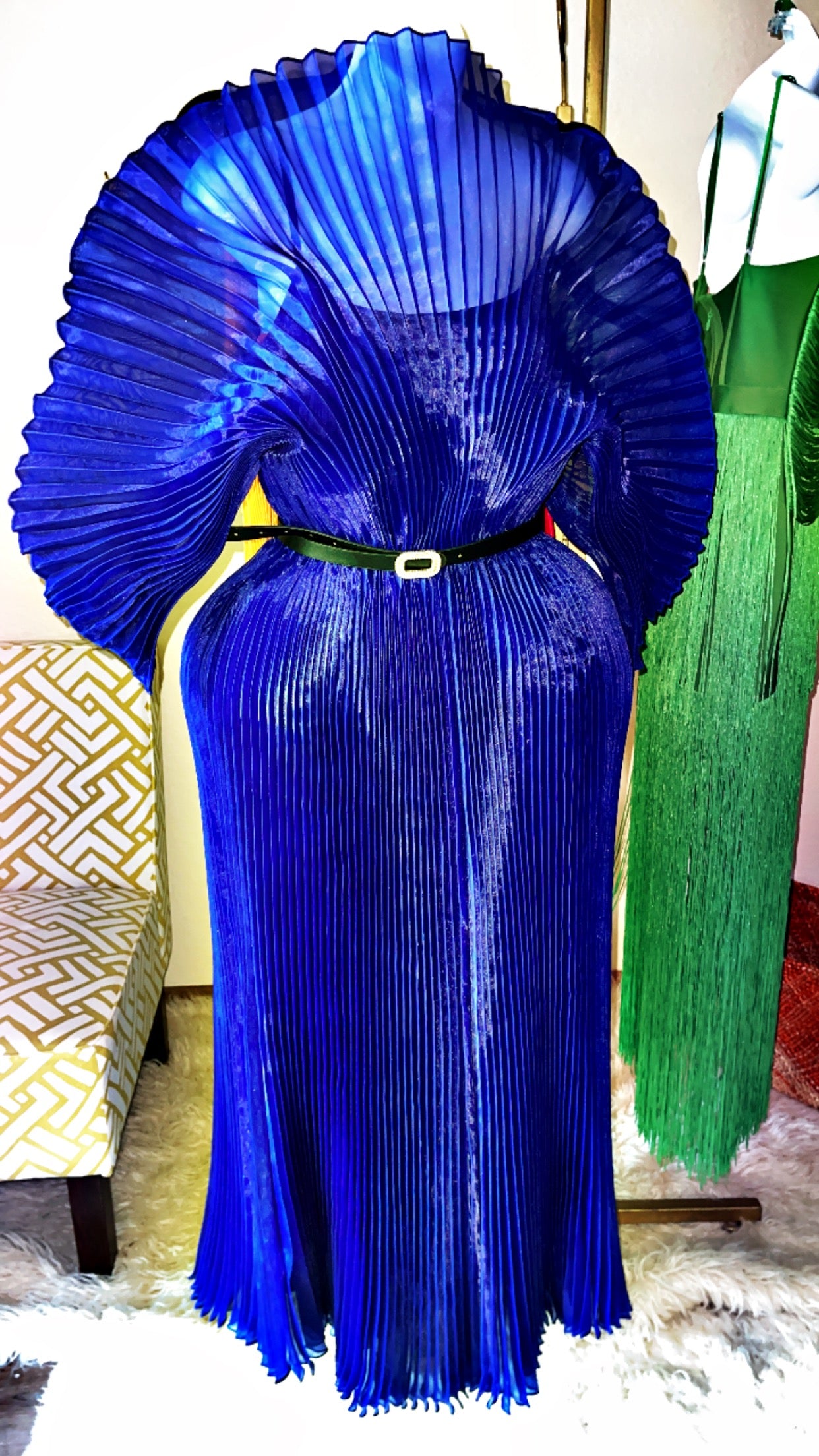 Status Dress