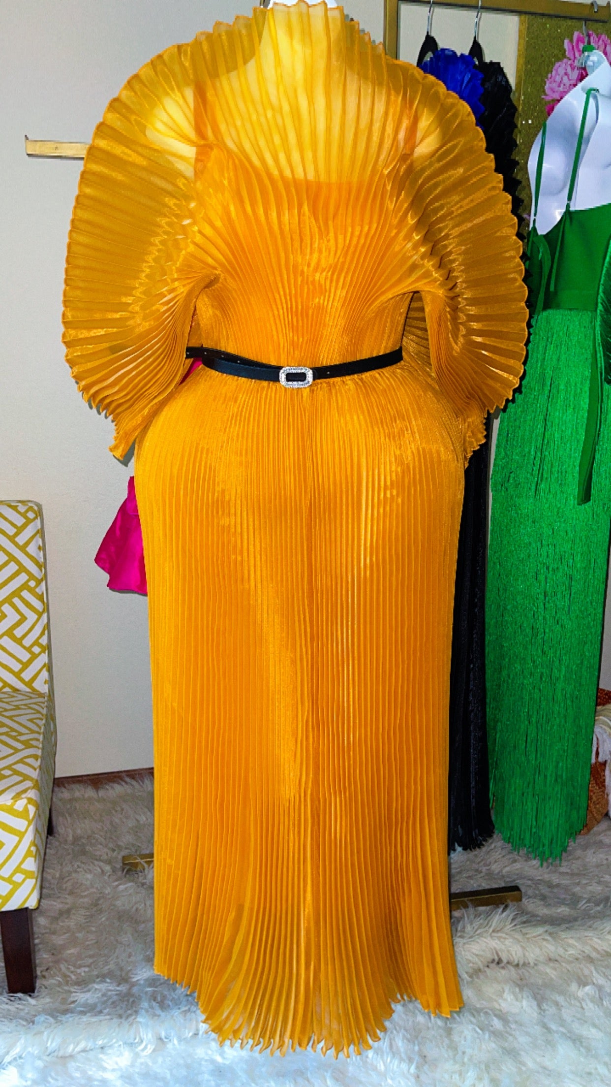 Status Dress