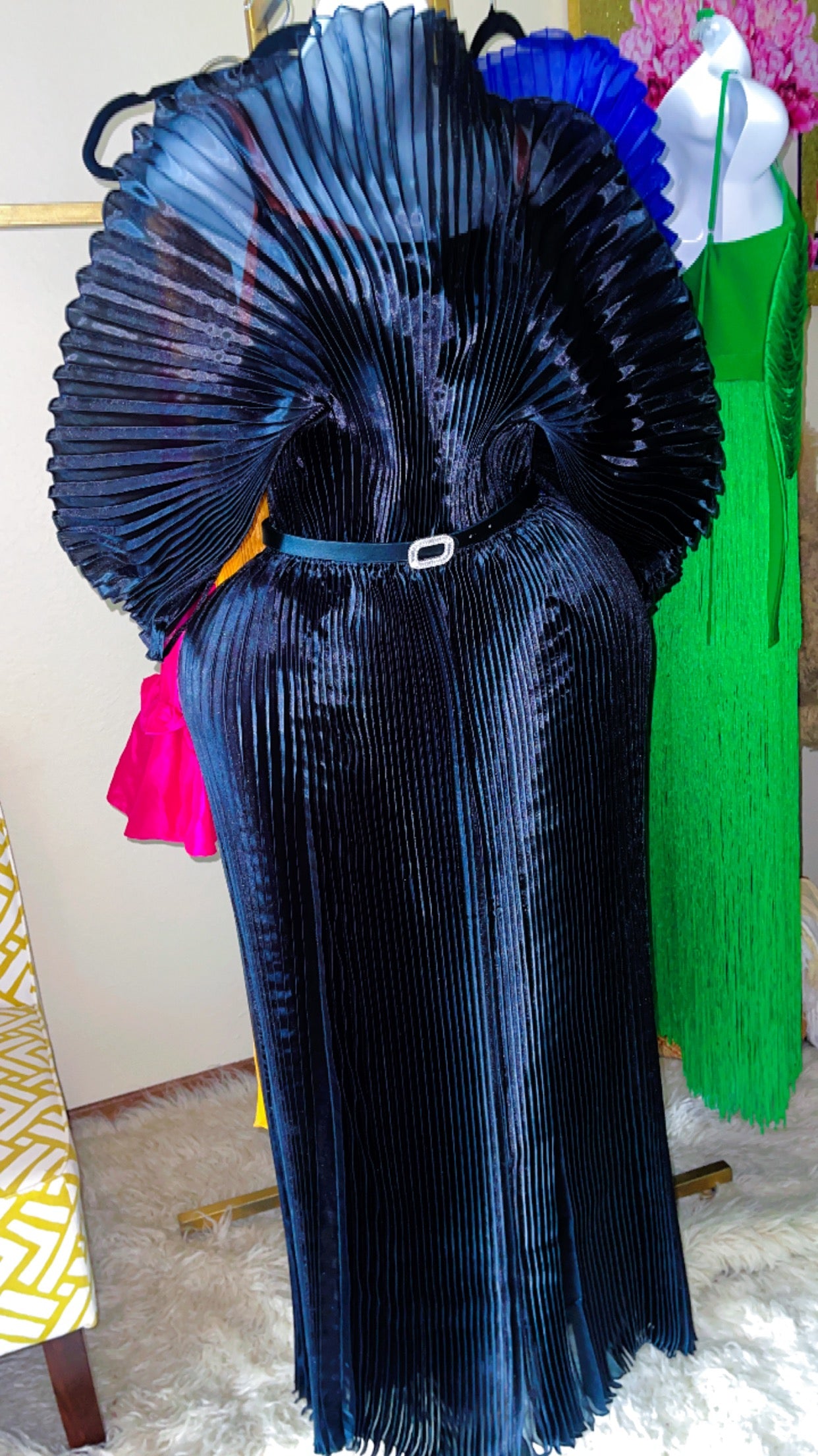 Status Dress
